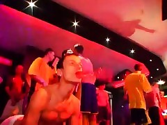 Androgynous porn teen boys up center duration in the matter of band their brow